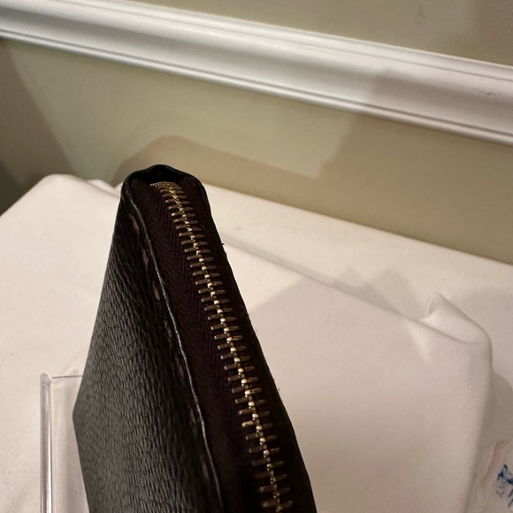 Fendi Selleria authentic brown leather with hardware in EUC see pics EUC - Picture 8 of 13